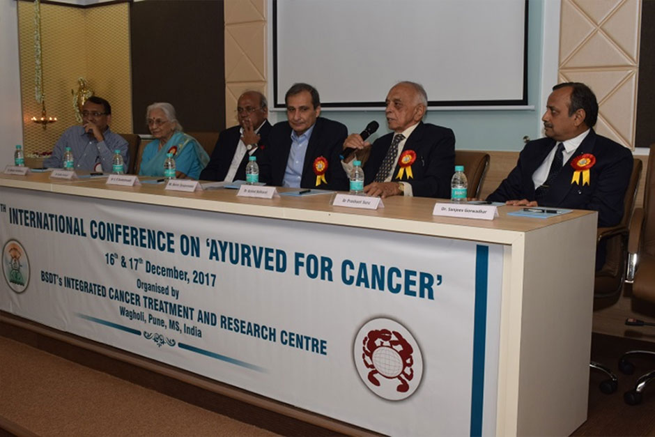 Dr. Arvind Kulkarni - Director, Oncology, ICTRC addressing the audience during the inaugural function